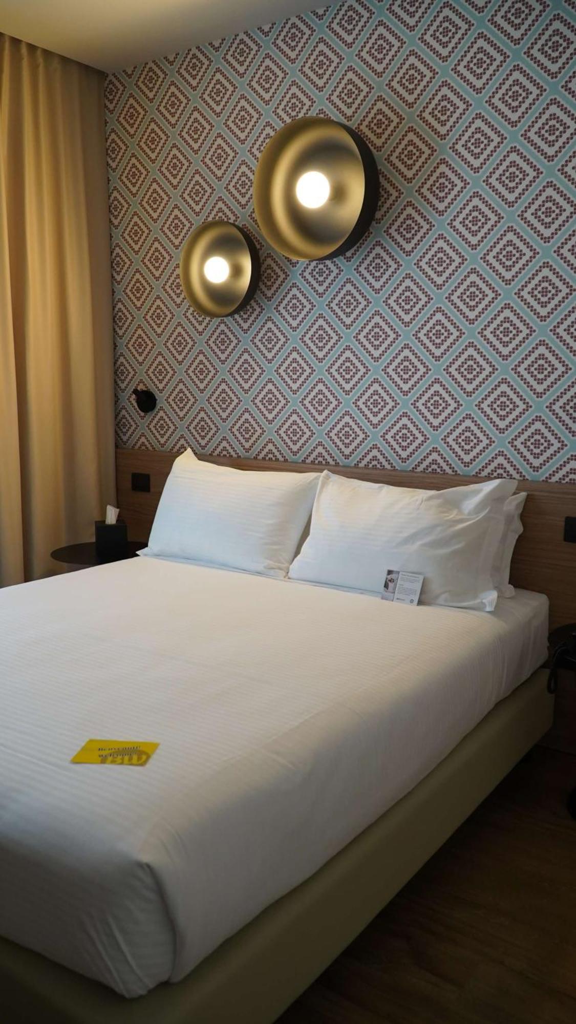 Western Hotel 4*